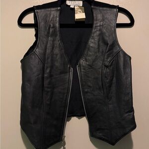 Vintage Petite Sophisticate Black Genuine Leather Vest